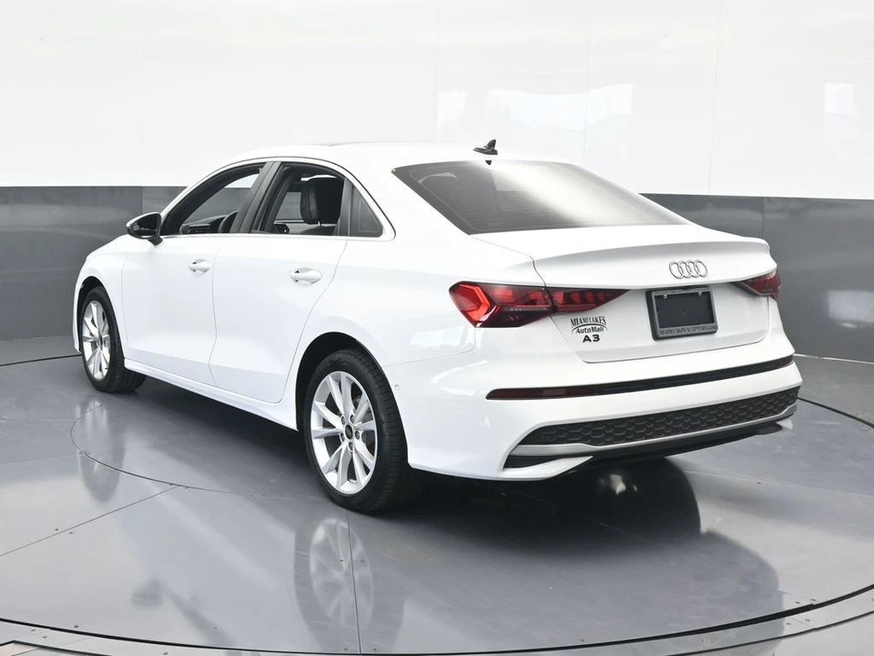 2025 Audi 8Y A3 - Image 4 of 12