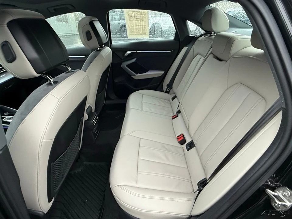 2025 Audi 8Y A3 - Image 13 of 21
