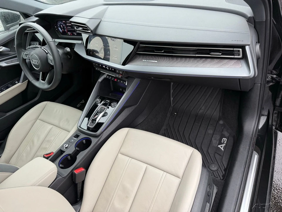 2025 Audi 8Y A3 - Image 15 of 21