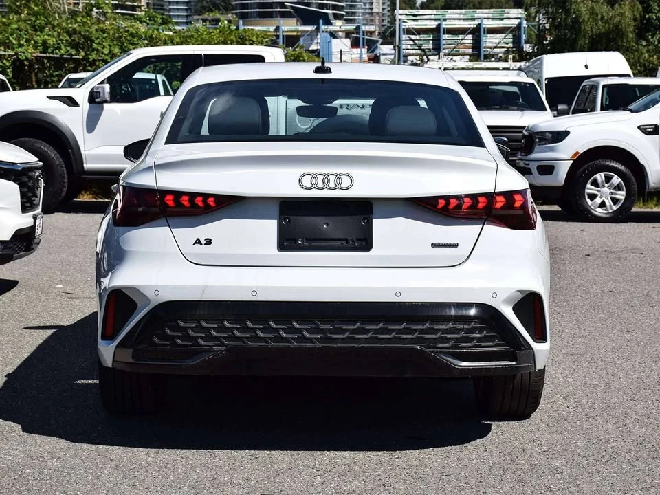 2025 Audi 8Y A3 - Image 4 of 10