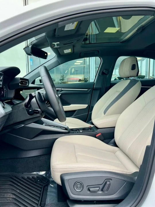 2025 Audi 8Y A3 - Image 13 of 20
