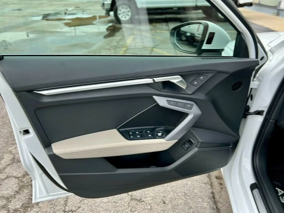 2025 Audi 8Y A3 - Image 11 of 20