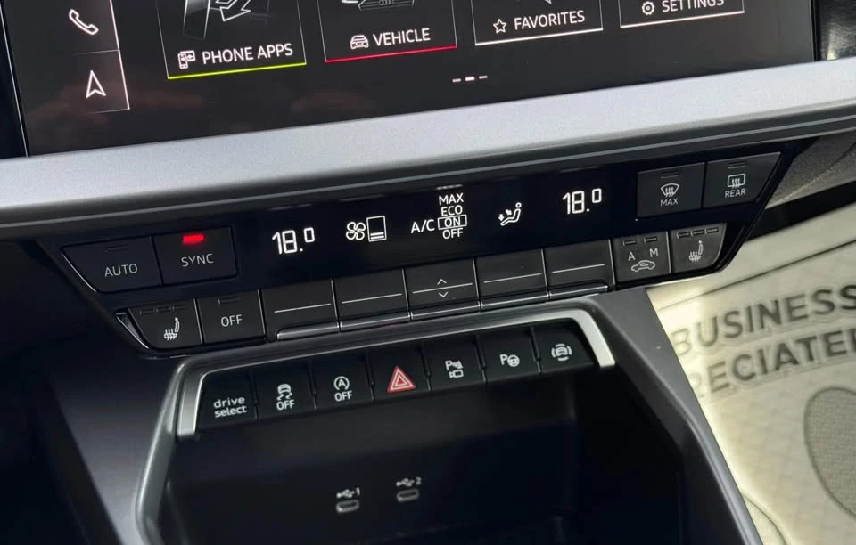 2025 Audi 8Y A3 - Image 16 of 18