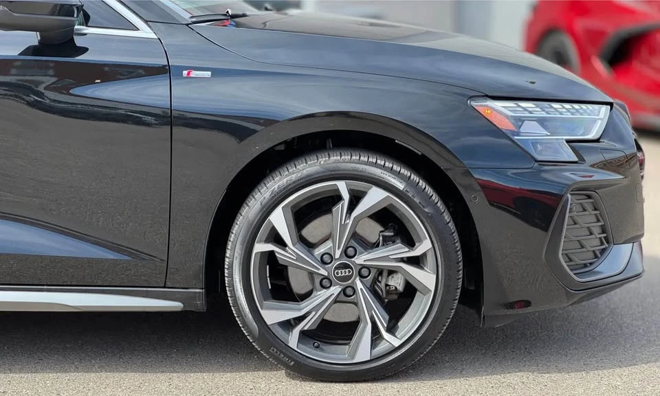 2025 Audi 8Y A3 - Image 4 of 18