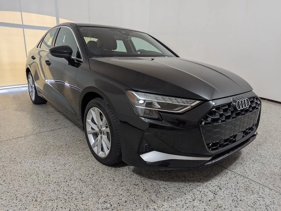 2025 Audi 8Y A3 - Image 3 of 12