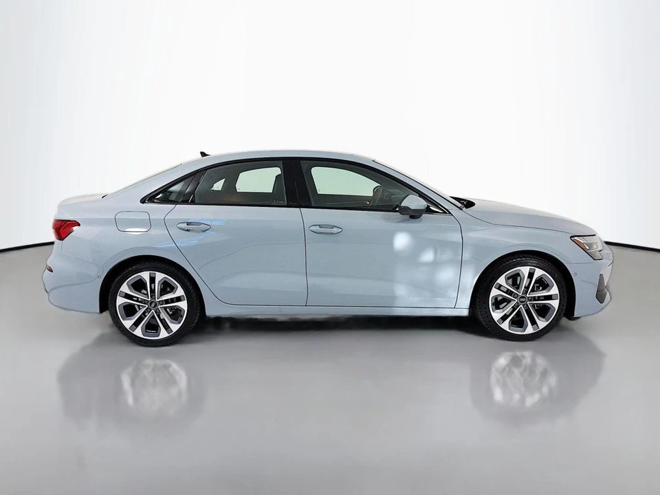 2025 Audi 8Y A3 - Image 8 of 12