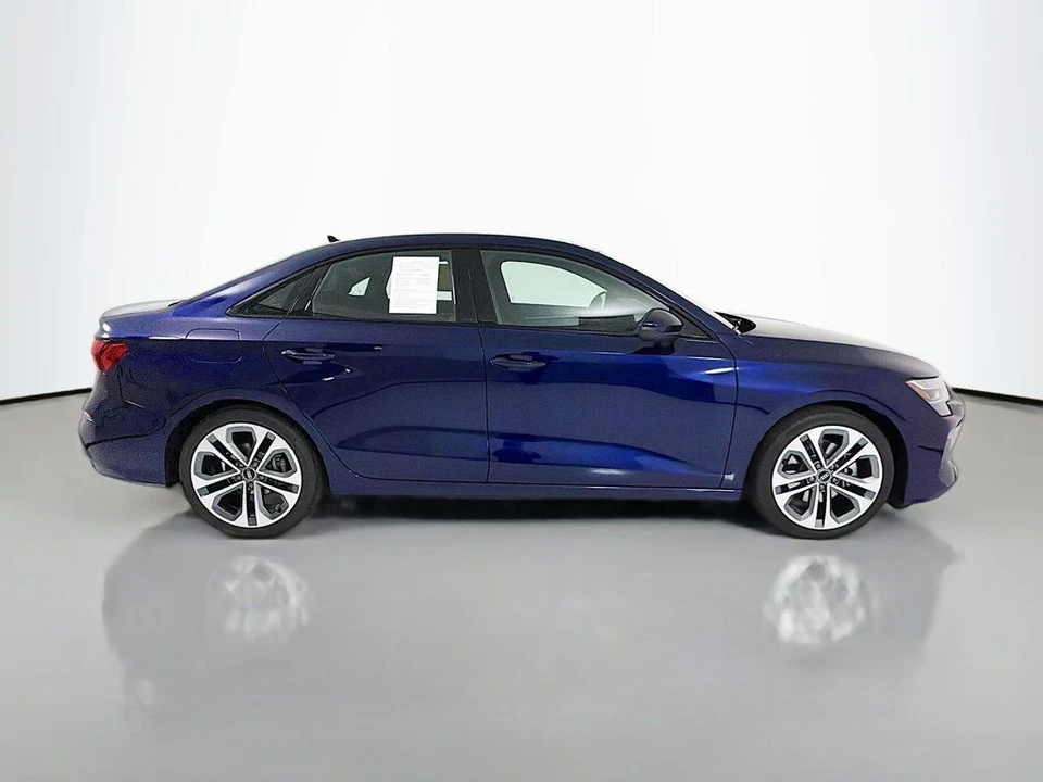 2025 Audi 8Y A3 - Image 8 of 12
