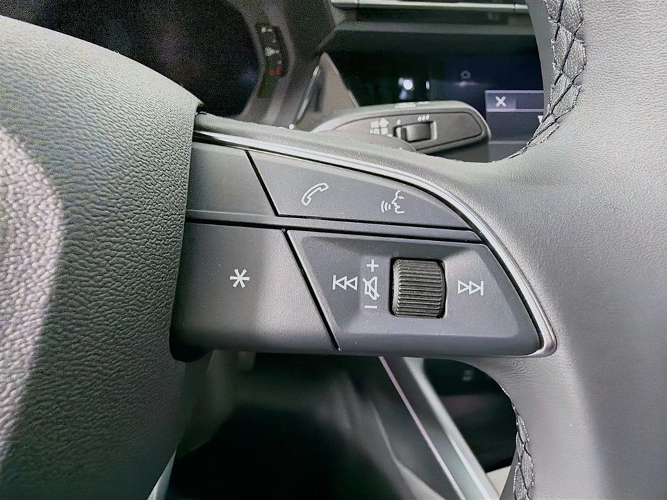 2025 Audi 8Y A3 - Image 12 of 12