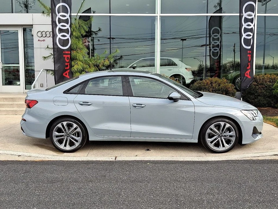 2025 Audi 8Y A3 - Image 7 of 12