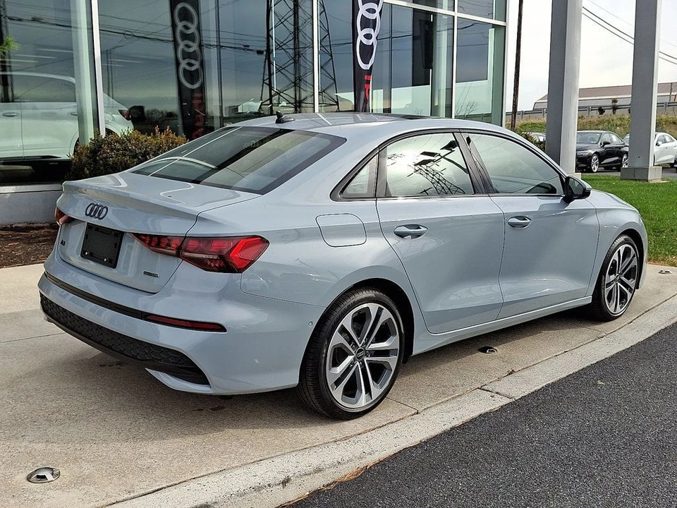 2025 Audi 8Y A3 - Image 6 of 12