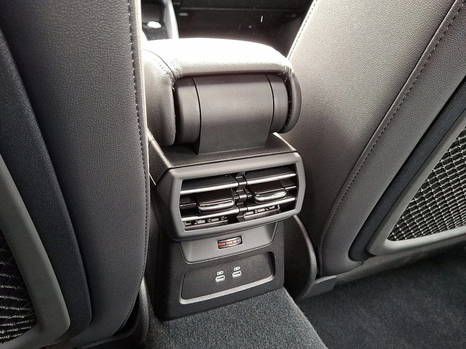 2025 Audi 8Y A3 - Image 11 of 12