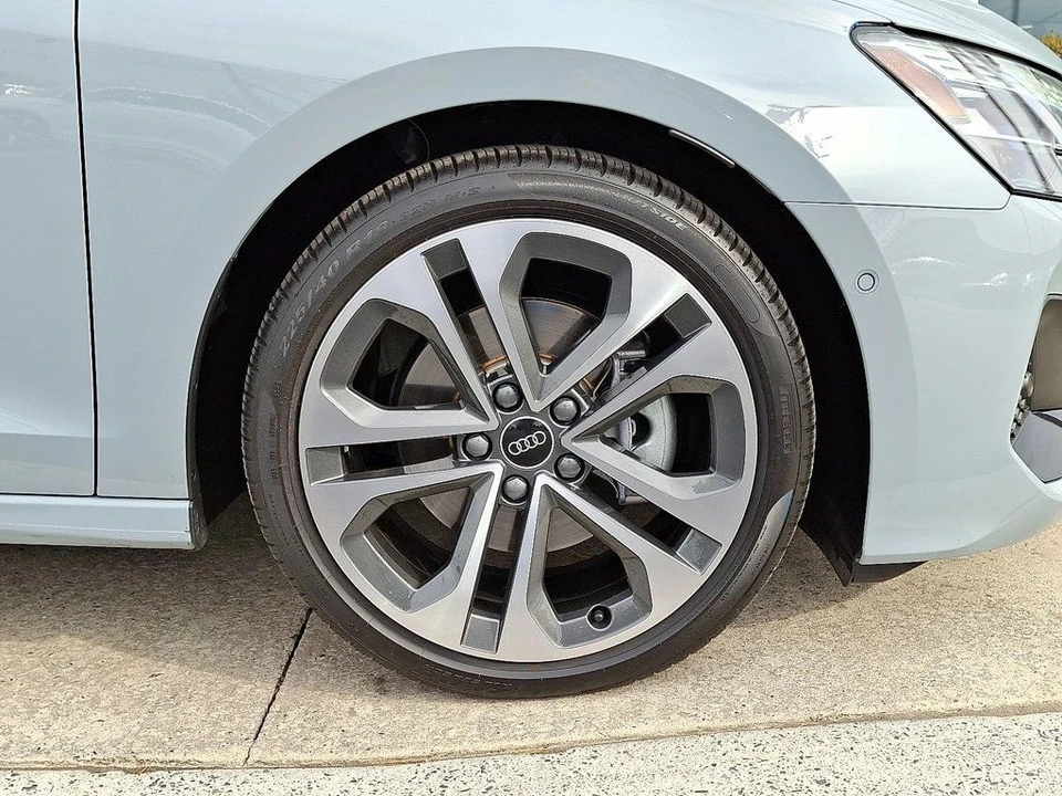 2025 Audi 8Y A3 - Image 8 of 12