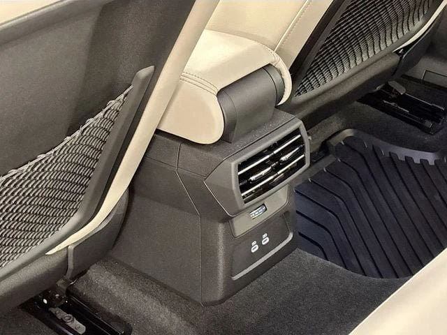 2025 Audi 8Y A3 - Image 17 of 20