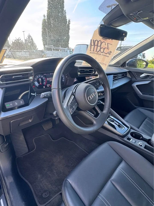 2025 Audi 8Y A3 - Image 10 of 13
