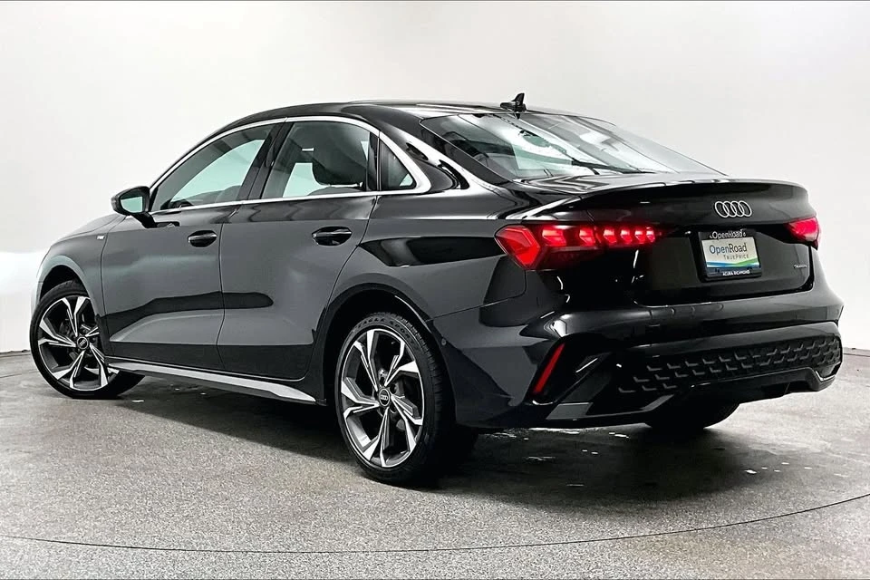 2025 Audi 8Y A3 - Image 4 of 20