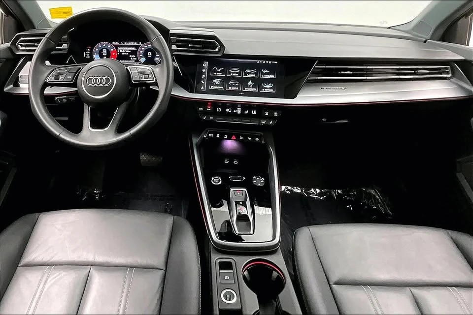 2025 Audi 8Y A3 - Image 10 of 20