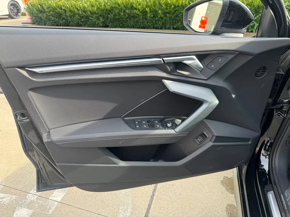 2025 Audi 8Y A3 - Image 9 of 16