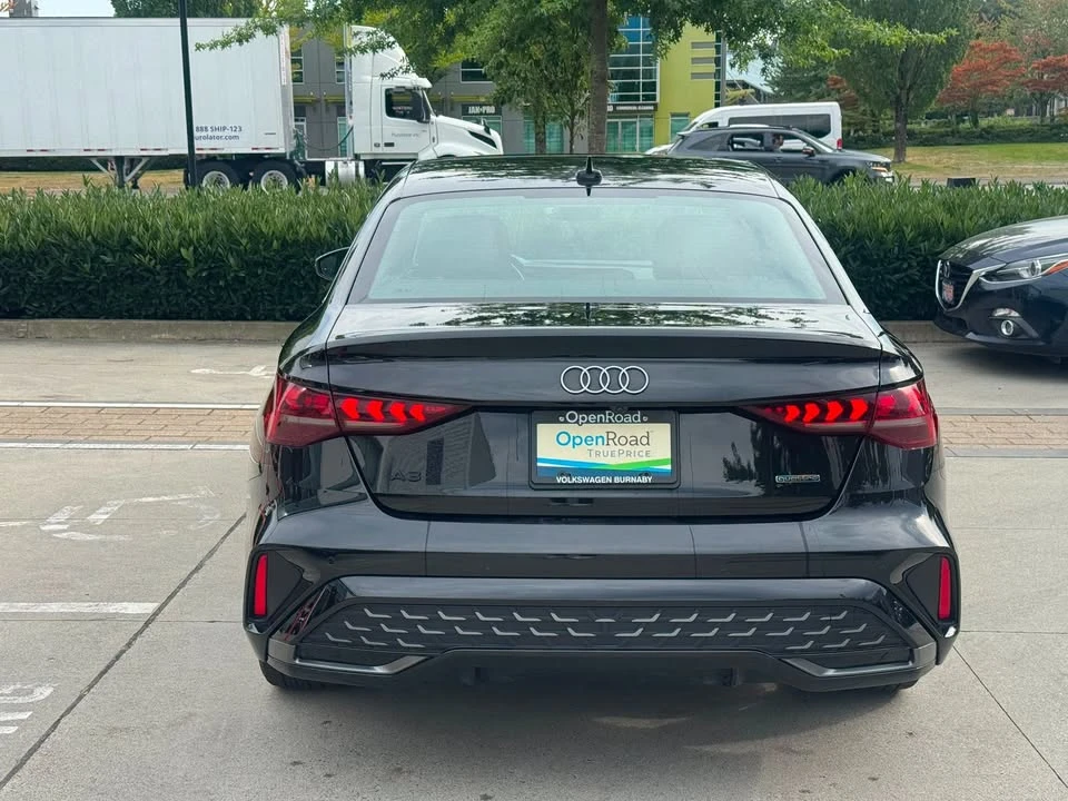 2025 Audi 8Y A3 - Image 5 of 16