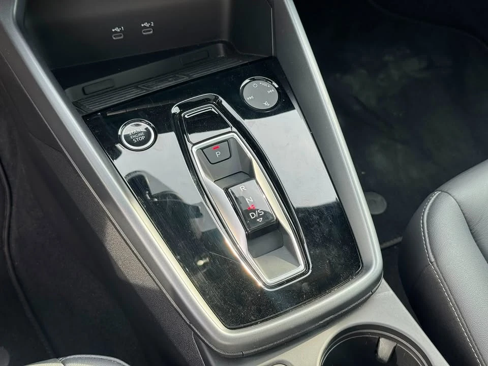 2025 Audi 8Y A3 - Image 15 of 16
