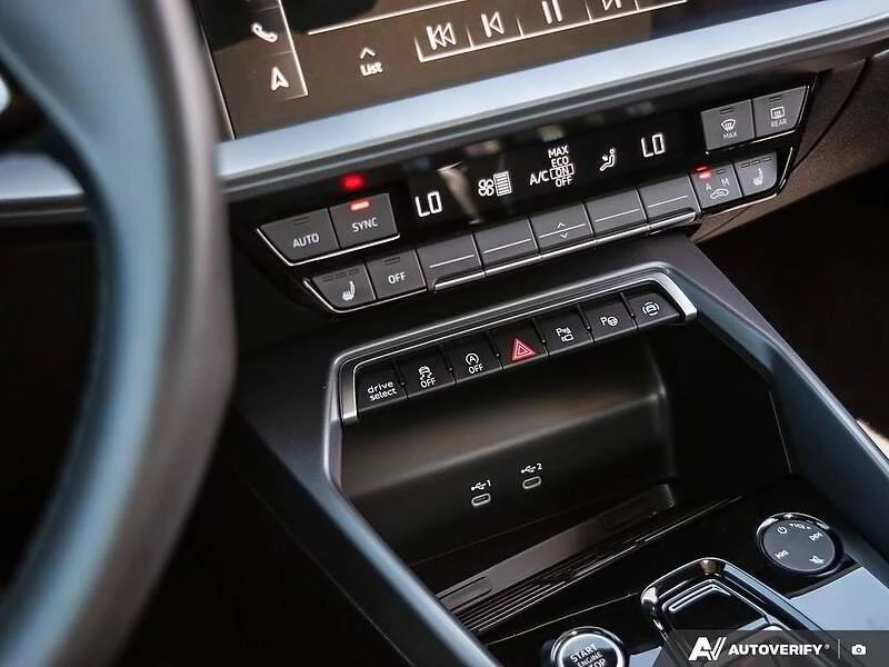 2025 Audi 8Y A3 - Image 11 of 12