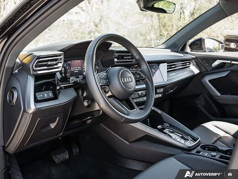 2025 Audi 8Y A3 - Image 9 of 12