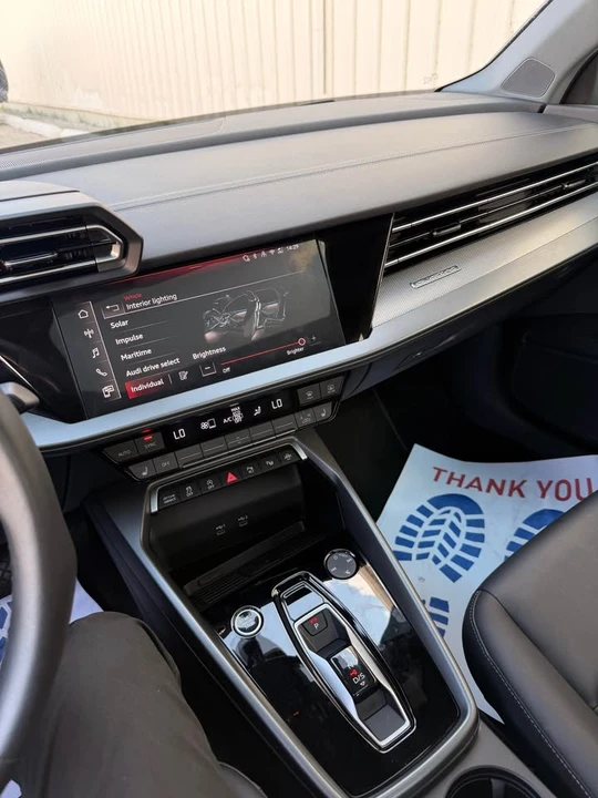 2025 Audi 8Y A3 - Image 15 of 18