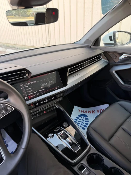 2025 Audi 8Y A3 - Image 14 of 18