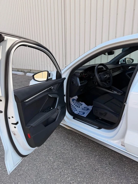 2025 Audi 8Y A3 - Image 9 of 18