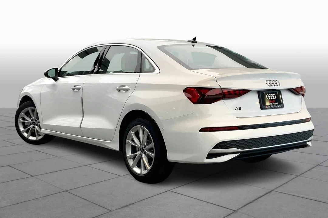 2025 Audi 8Y A3 - Image 12 of 12