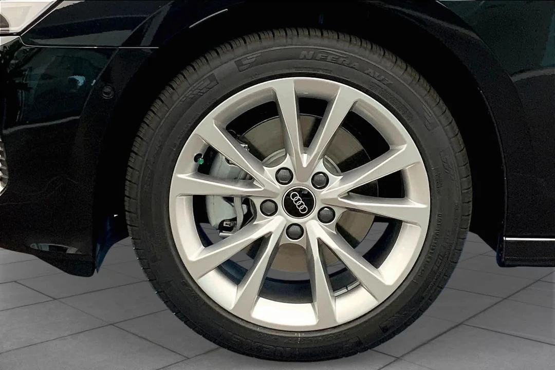 2025 Audi 8Y A3 - Image 11 of 12