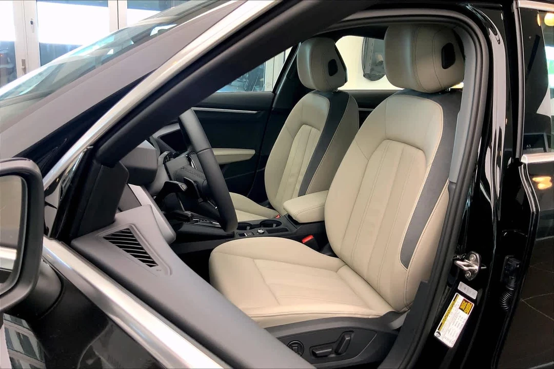 2025 Audi 8Y A3 - Image 9 of 12
