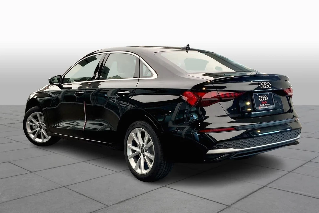 2025 Audi 8Y A3 - Image 12 of 12