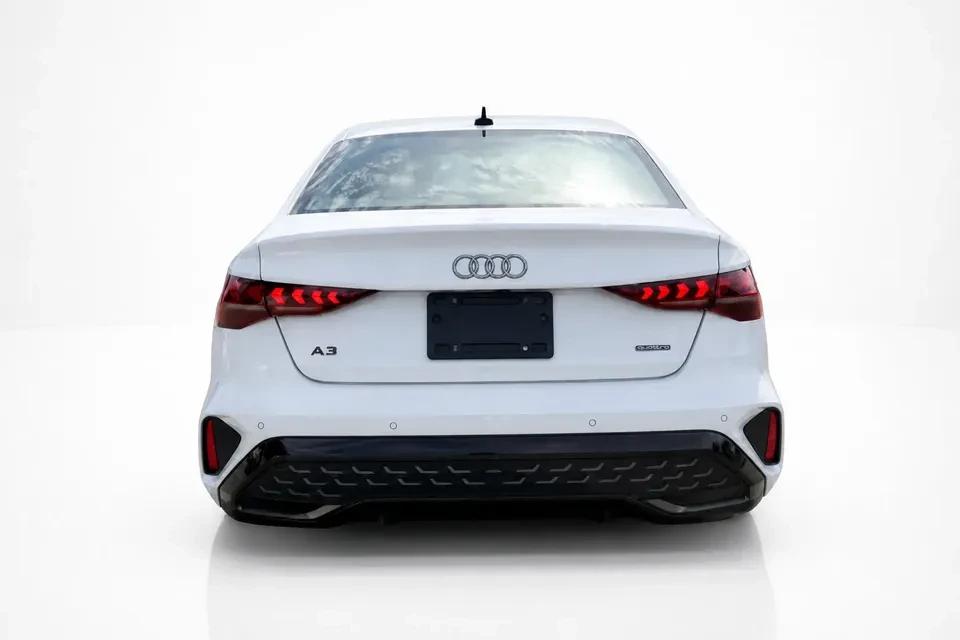 2025 Audi 8Y A3 - Image 4 of 8