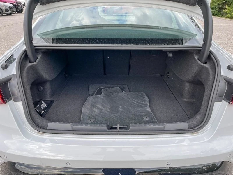 2025 Audi 8Y A3 - Image 11 of 20