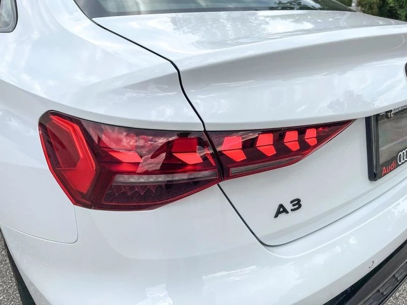 2025 Audi 8Y A3 - Image 10 of 20