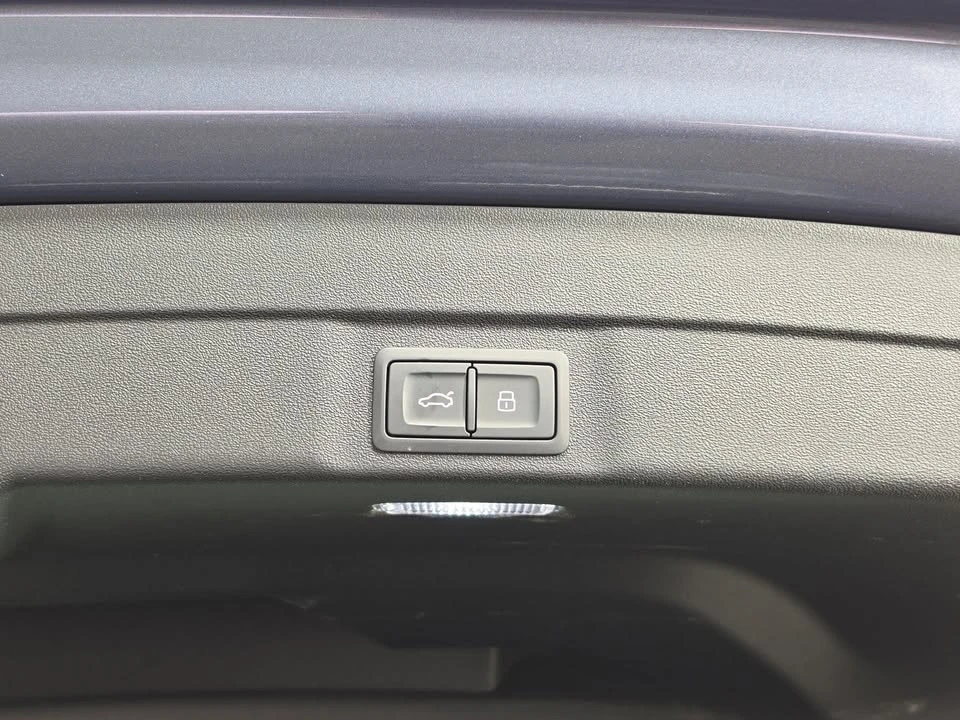 2025 Audi B10 A5 - Image 14 of 19