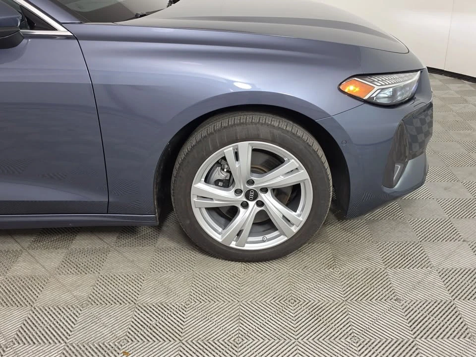 2025 Audi B10 A5 - Image 9 of 19