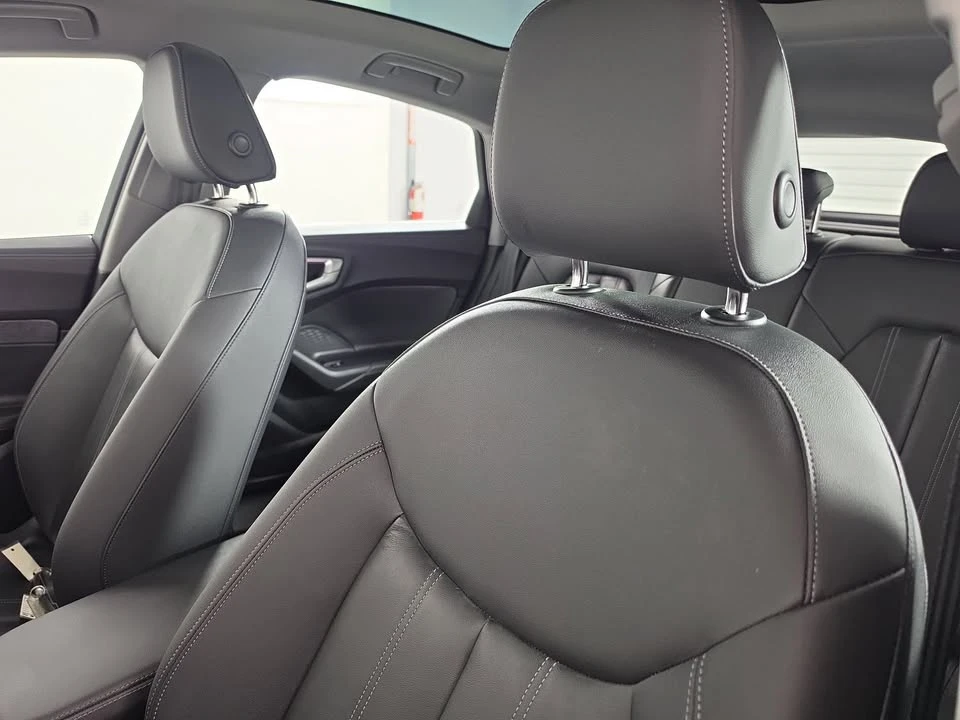 2025 Audi B10 A5 - Image 16 of 19