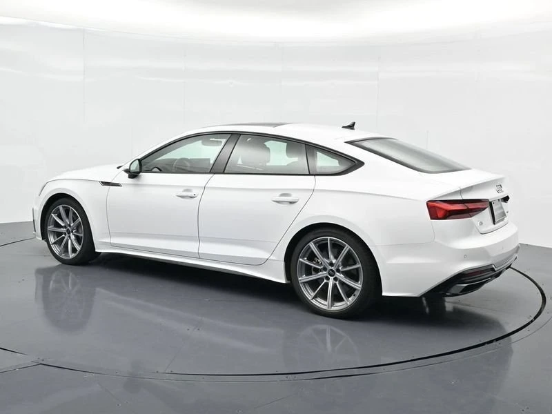 2025 Audi B10 A5 - Image 3 of 20