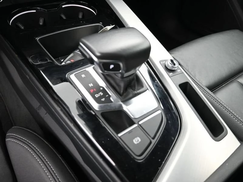 2025 Audi B10 A5 - Image 13 of 20