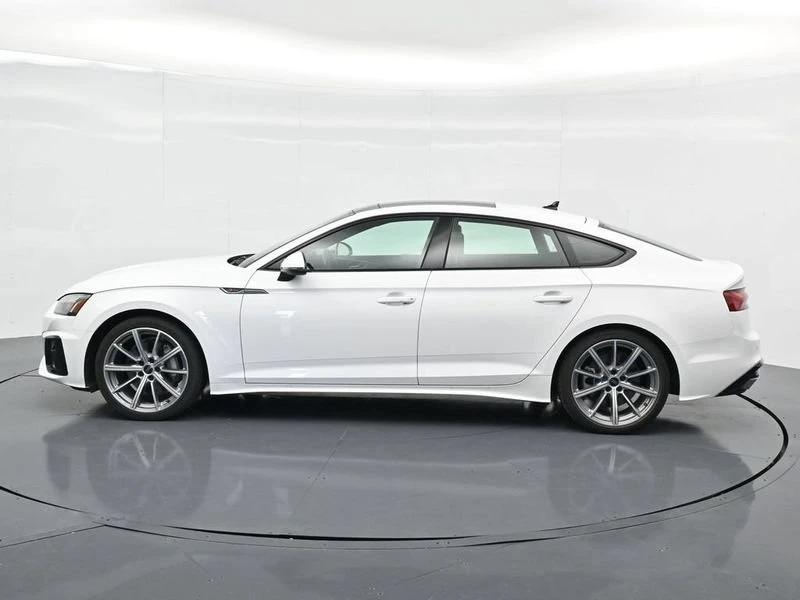 2025 Audi B10 A5 - Image 2 of 20