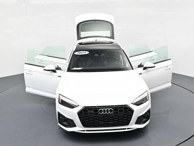 2025 Audi B10 A5 - Image 17 of 20