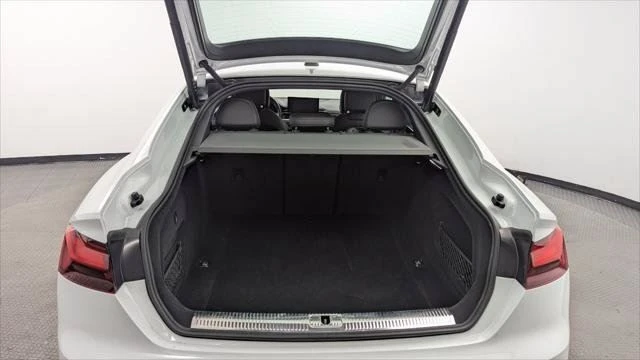 2025 Audi B10 A5 - Image 16 of 20