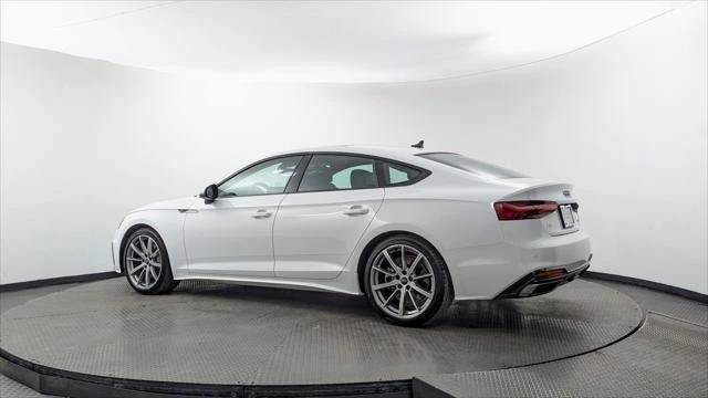 2025 Audi B10 A5 - Image 3 of 20