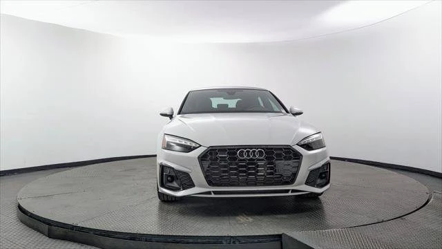 2025 Audi B10 A5 - Image 10 of 20