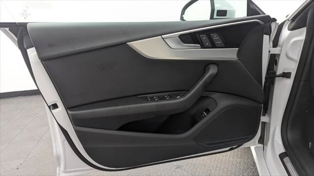 2025 Audi B10 A5 - Image 11 of 20