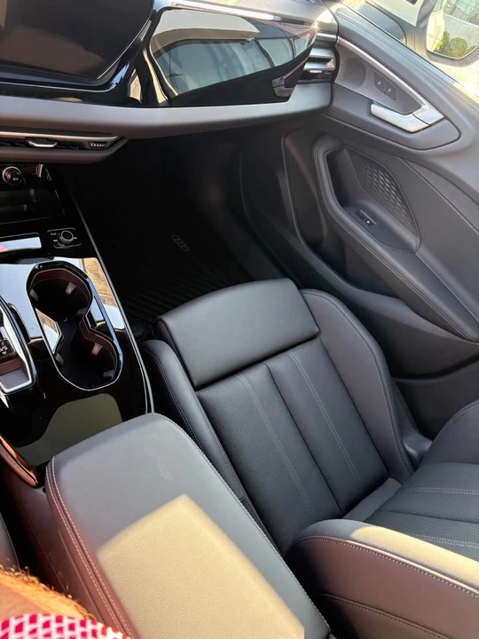 2025 Audi B10 A5 - Image 5 of 6