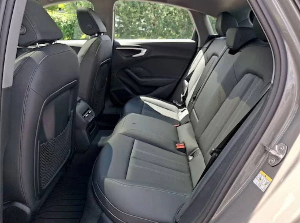 2025 Audi B10 A5 - Image 7 of 18