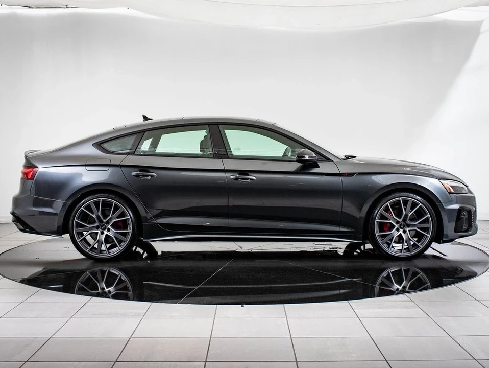 2025 Audi B10 A5 - Image 11 of 21