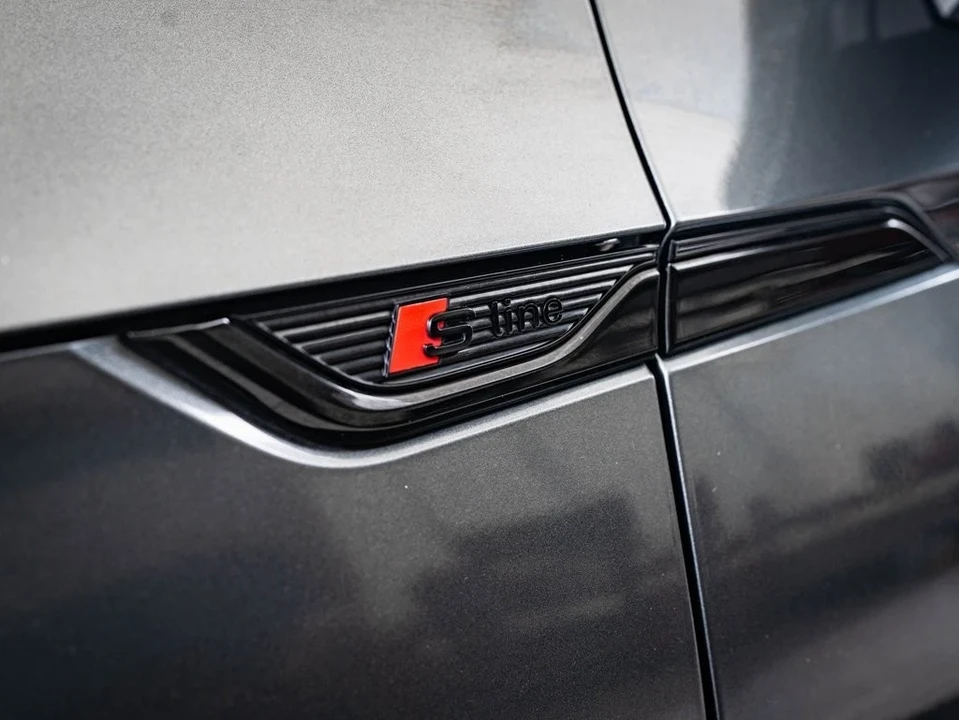 2025 Audi B10 A5 - Image 9 of 21